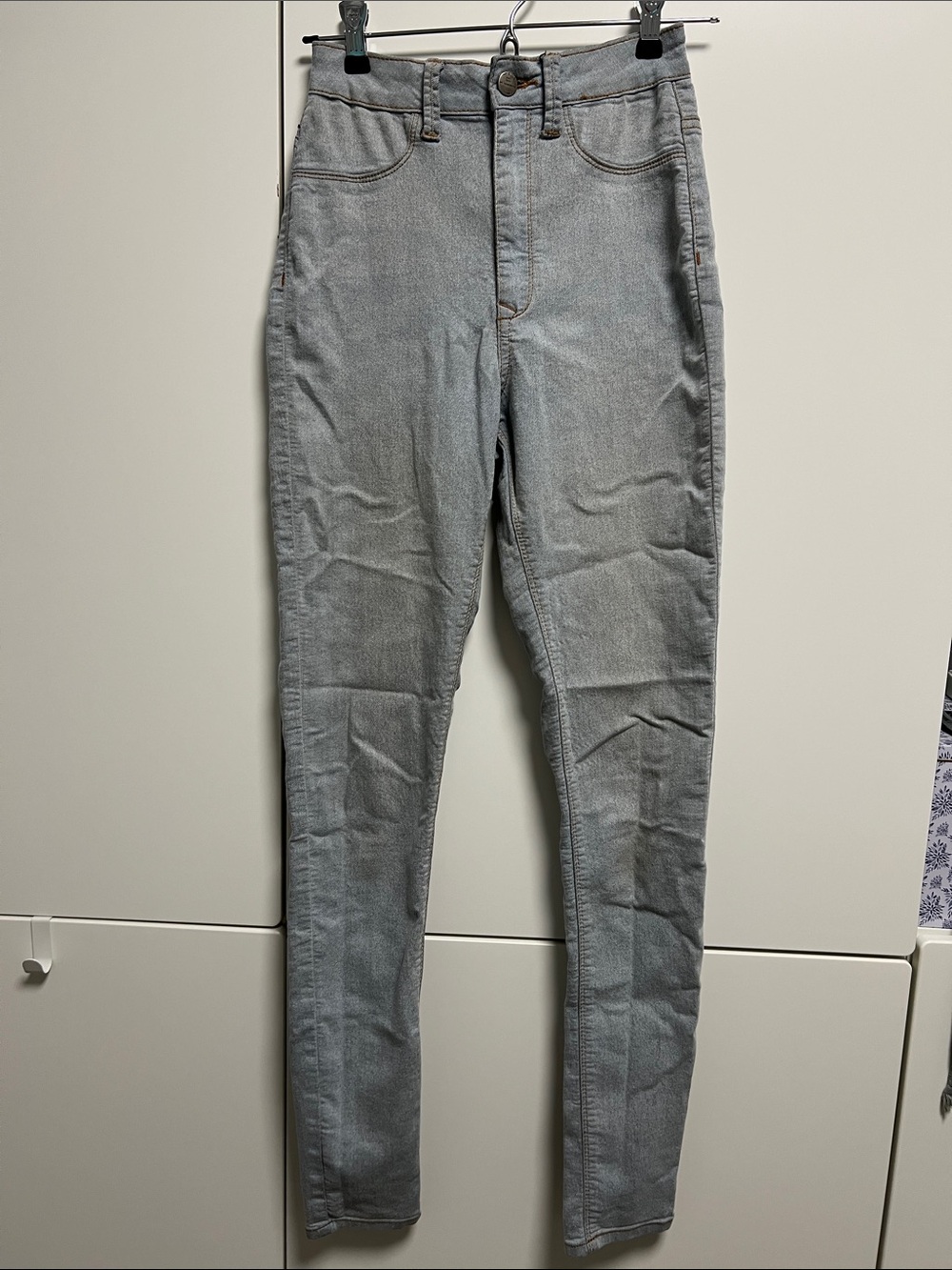 Aphrodite Light Gray High-Rise Skinny Jeans